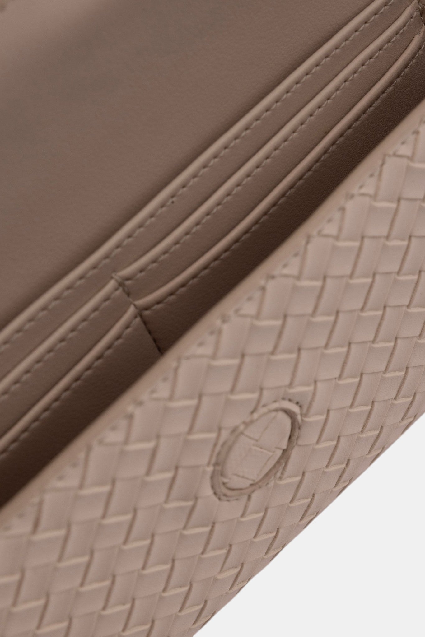 AURELIA CLUTCH - PEARL