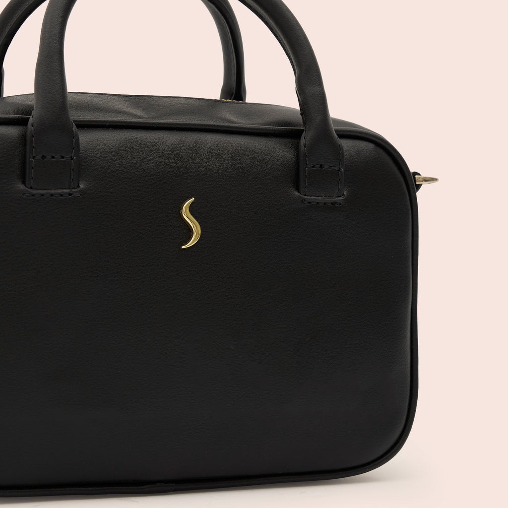 ELARA – Hand and Shoulder Bag