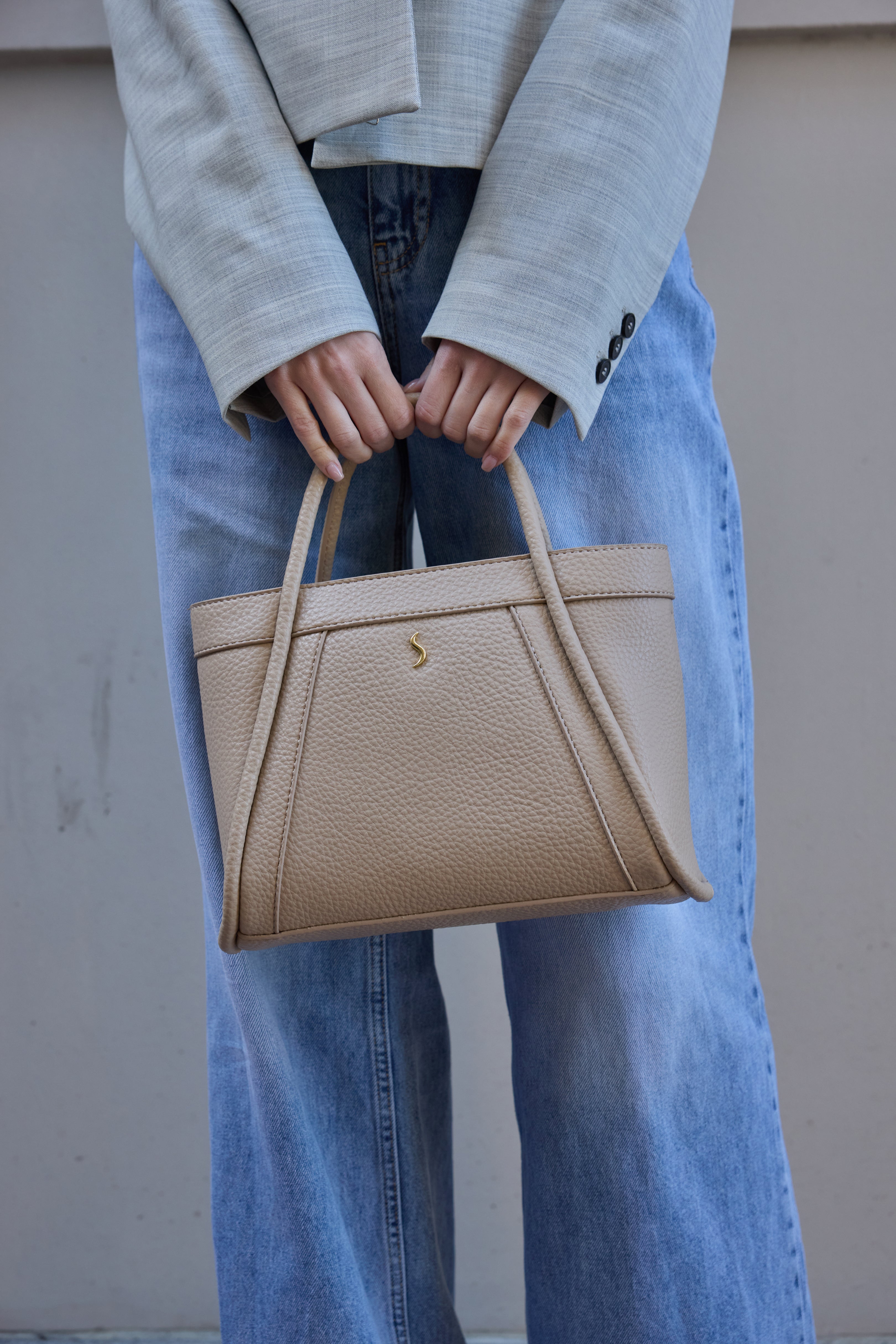 MIRAE LARGE - SAND BEIGE