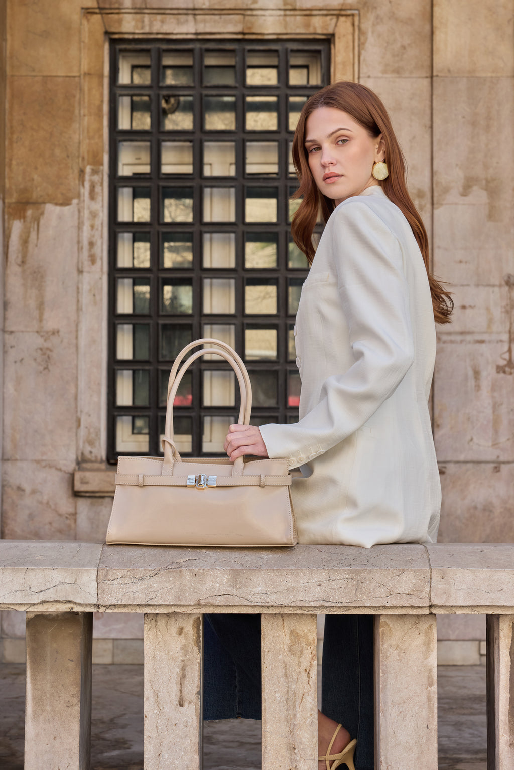 LYRA · PEARL CREAM