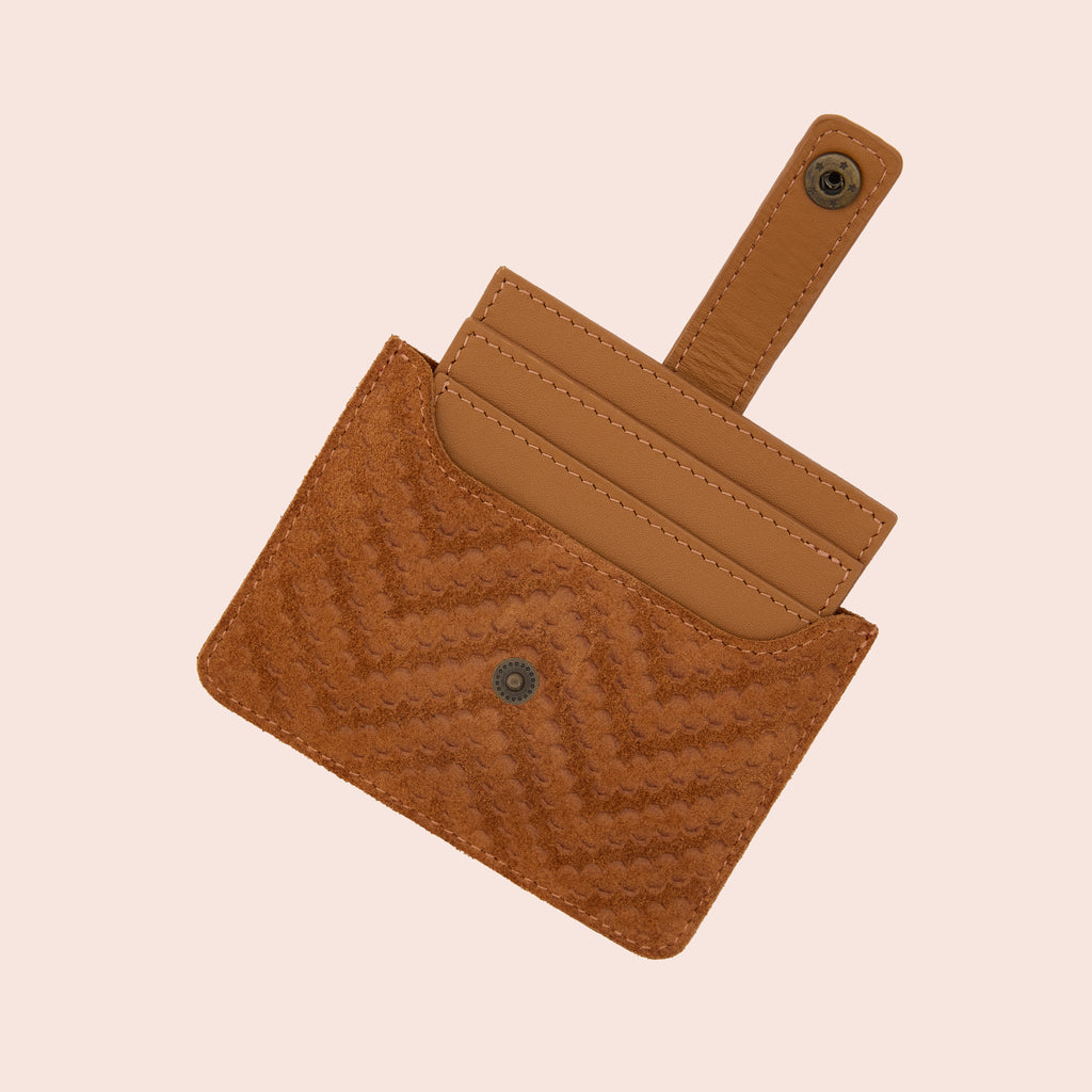 VECTOR CARD HOLDER - SUEDE CAMEL